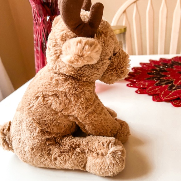 Jellycat Romi Reindeer - Picture 2 of 5